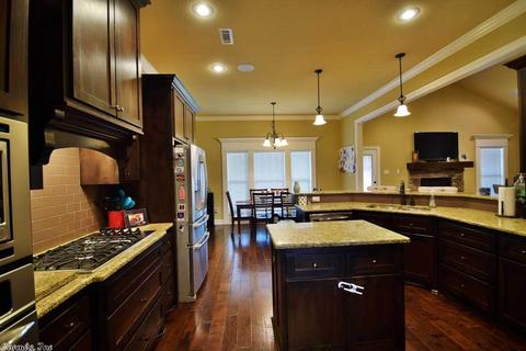 310 Chalice, Conway, AR 72034 photo 25