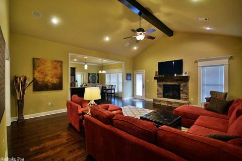 310 Chalice, Conway, AR 72034 photo 31