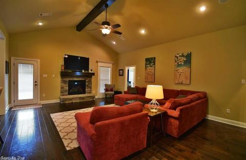 310 Chalice, Conway, AR 72034 photo 7