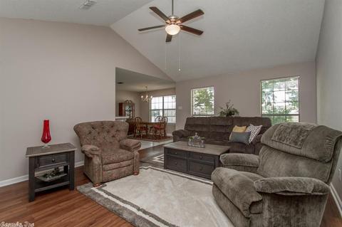 32 Willard St, Ward, AR 72176 photo 4