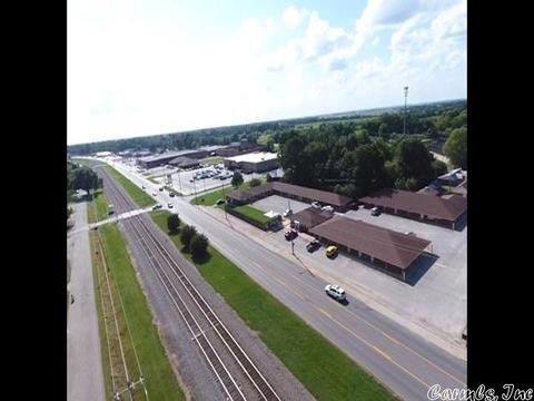 900 SW Front, Walnut Ridge, AR 72476 photo 2