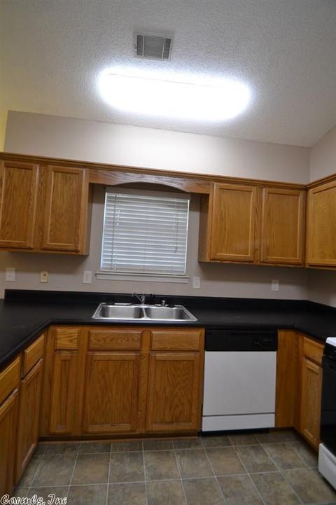 1018 Allyson Ave, Bryant, AR 72022 photo 12