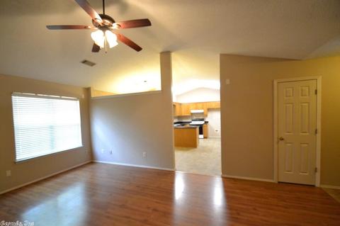 1018 Allyson Ave, Bryant, AR 72022 photo 6