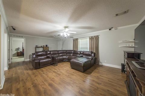 512 Joyner Loop, Lonoke, AR 72086 photo 15