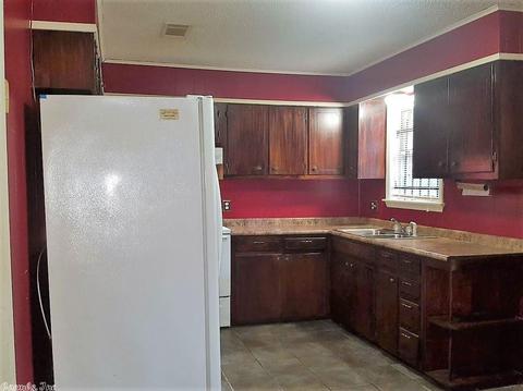 3609 S Virginia St, Pine Bluff, AR 71601 photo 3