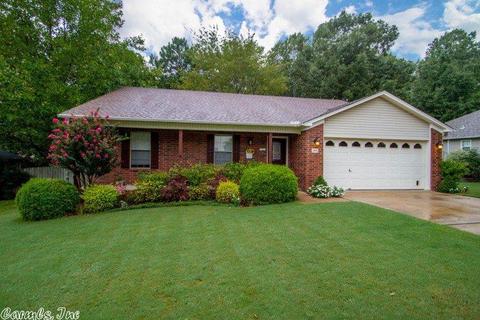 2404 Spring Creek Dr, Benton, AR 72015 photo 1