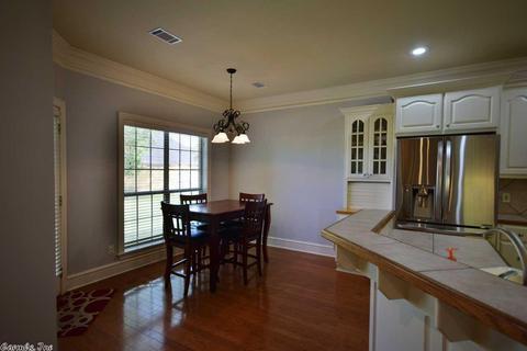 1825 Summerbrook, Conway, AR 72034 photo 3