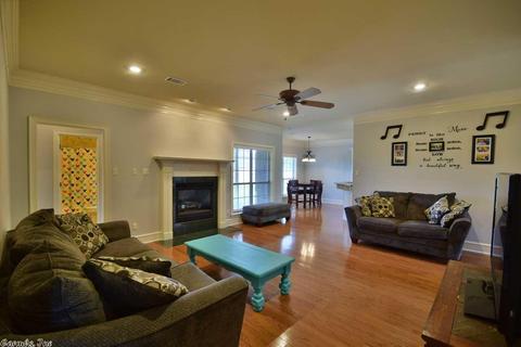 1825 Summerbrook, Conway, AR 72034 photo 8