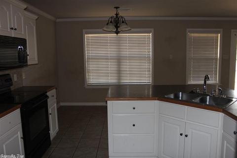 10 Windsor Park Cv, Ward, AR 72176 photo 3