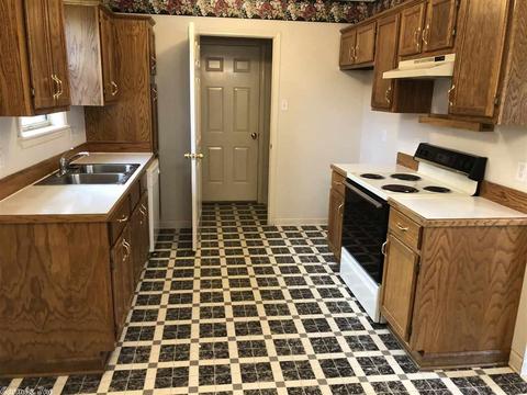 2150 Cedar Oaks, Conway, AR 72034 photo 3