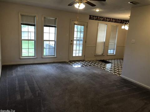 2150 Cedar Oaks, Conway, AR 72034 photo 2