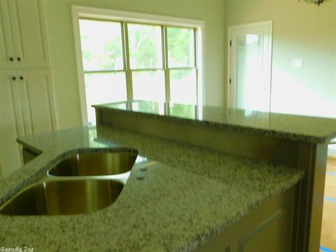 2660 Plateau Dr, Conway, AR 72032 photo 5