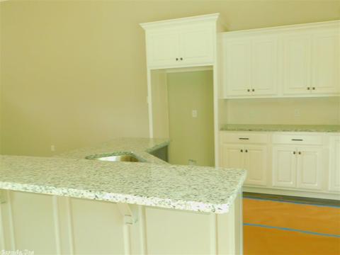 2660 Plateau Dr, Conway, AR 72032 photo 9