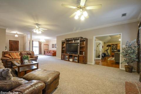 1031 Downing St, Benton, AR 72019 photo 10