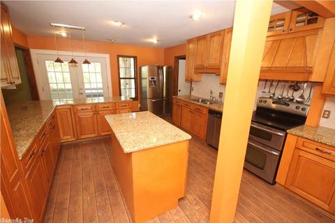 9225 Parson, Benton, AR 72015 photo 4
