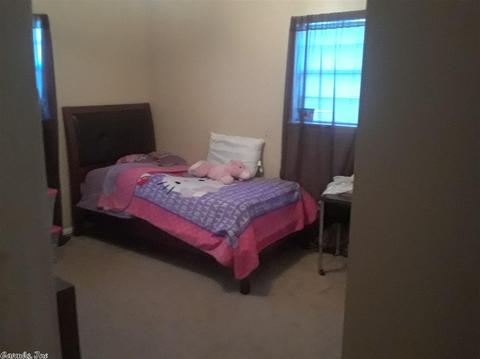 2000 Avondale Dr, Pine Bluff, AR 71601 photo 9