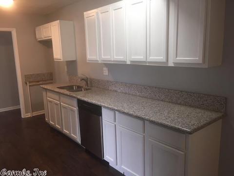 2606 Colonial St, Pine Bluff, AR 71603 photo 3