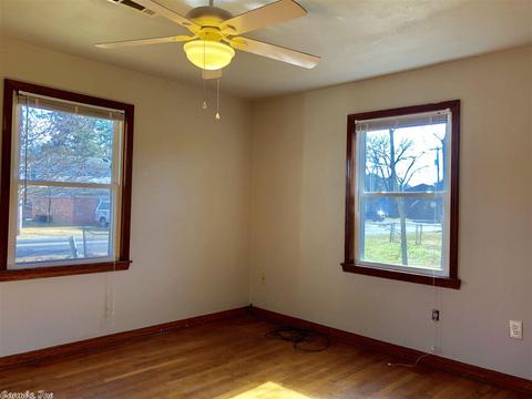 1725 Clifton, Conway, AR 72032 photo 20