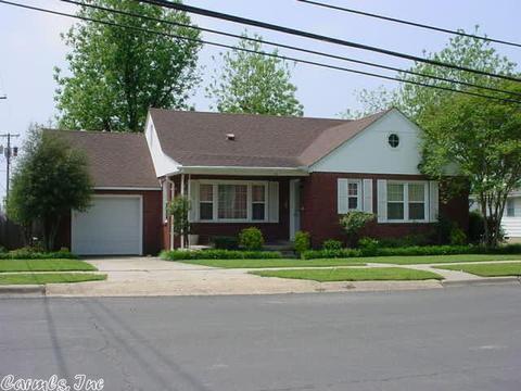 115 W 3rd St, Rector, AR 72461 photo 1