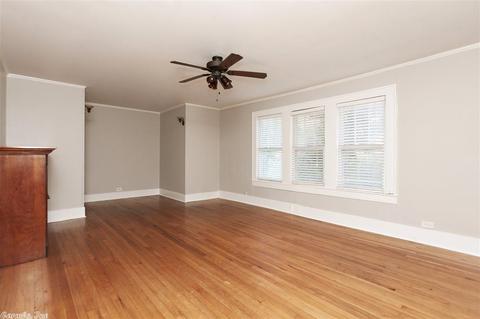 306 E Olive St, Cabot, AR 72023 photo 4