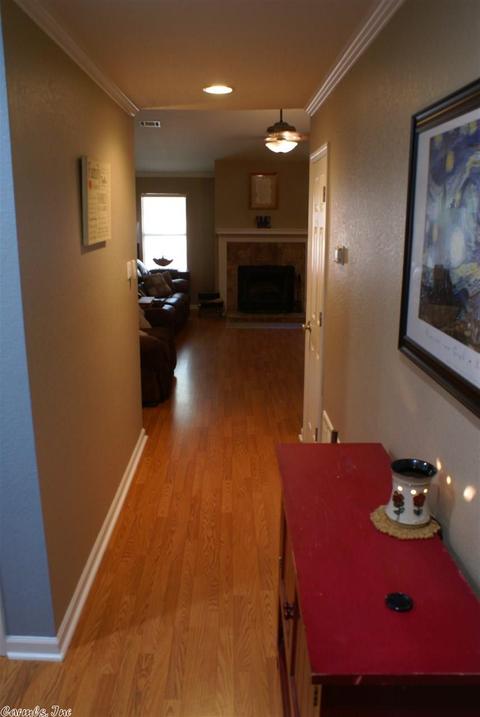 2107 Cherry Xing, Benton, AR 72015 photo 2