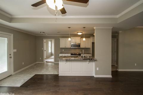 924 Parkside Dr, Redfield, AR 72132 photo 7