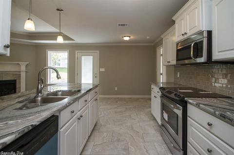 924 Parkside Dr, Redfield, AR 72132 photo 10