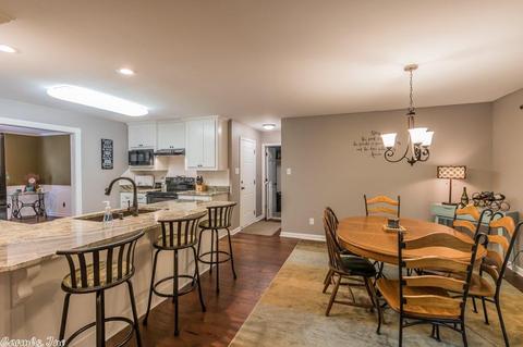 1315 River Oaks Dr, Benton, AR 72019 photo 8