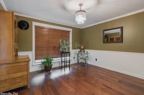 1315 River Oaks Dr, Benton, AR 72019 photo 2