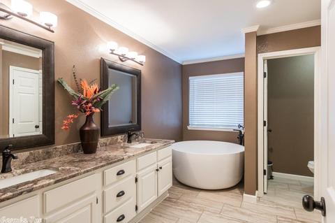 1315 River Oaks Dr, Benton, AR 72019 photo 21