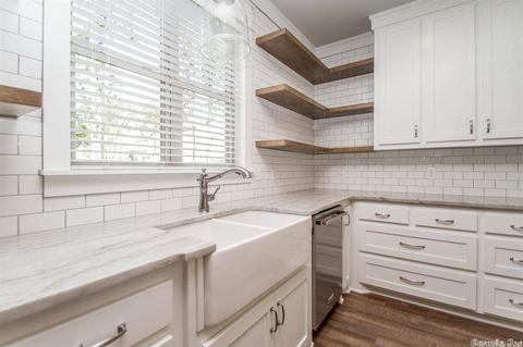 2069 Mohegan Trl, Benton, AR 72019 photo 14