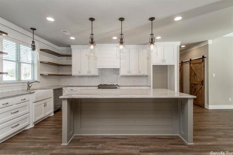 2069 Mohegan Trl, Benton, AR 72019 photo 8