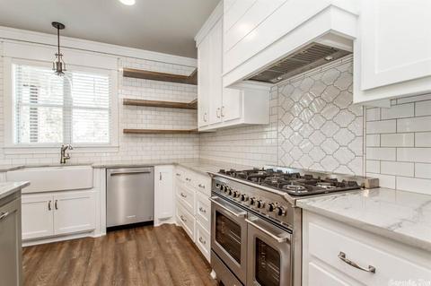 2069 Mohegan Trl, Benton, AR 72019 photo 11