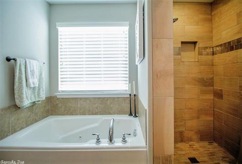 7048 Rolling Meadow Loop, Benton, AR 72015 photo 28