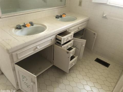 2305 Beau Monde, Pine Bluff, AR 71603 photo 22