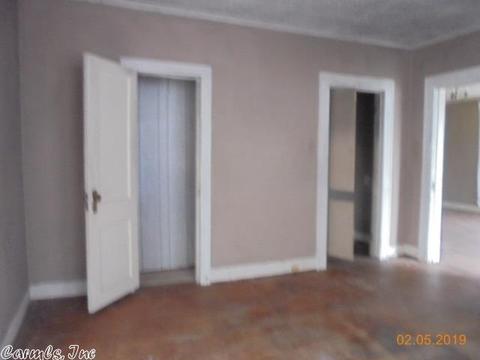 2100 S Linden St, Pine Bluff, AR 71603 photo 14