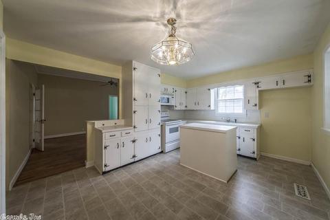 323 E Main St, Cabot, AR 72023 photo 15