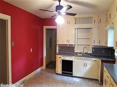 1313 W 35th Ave, Pine Bluff, AR 71603 photo 10