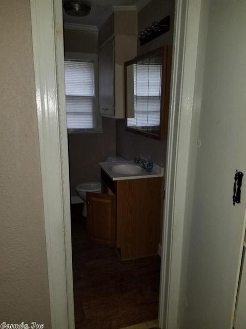 1507 E Highland, Malvern, AR 72104 photo 2