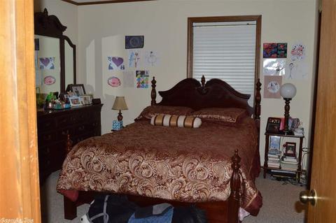 155 Will Wright St, De Queen, AR 71832 photo 4