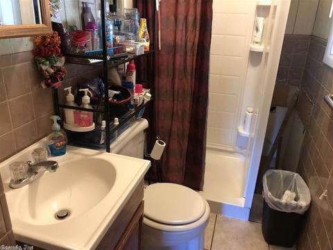 820 Sixth St, De Queen, AR 71832 photo 4