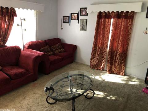 820 Sixth St, De Queen, AR 71832 photo 1