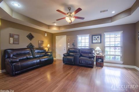 28 Eaglebrook Dr, Conway, AR 72032 photo 8