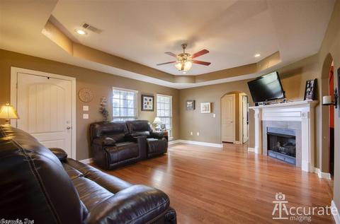 28 Eaglebrook Dr, Conway, AR 72032 photo 3