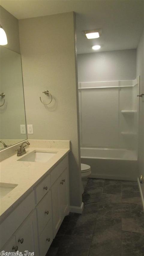 407 Carriage Dr, Benton, AR 72015 photo 10