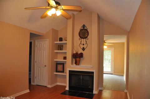 1305 Oakview Cv, Benton, AR 72015 photo 5
