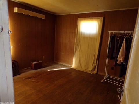 1806 W 27th Ave, Pine Bluff, AR 71603 photo 9