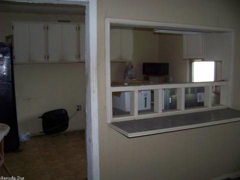 904 E Mill St, Malvern, AR 72104 photo 5
