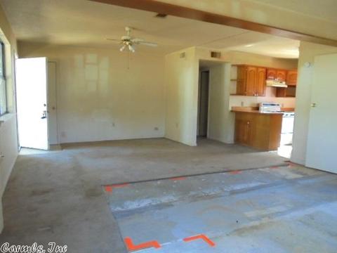 5886 Mcclendon Loop, Benton, AR 72019 photo 6
