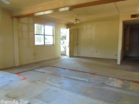 5886 Mcclendon Loop, Benton, AR 72019 photo 7